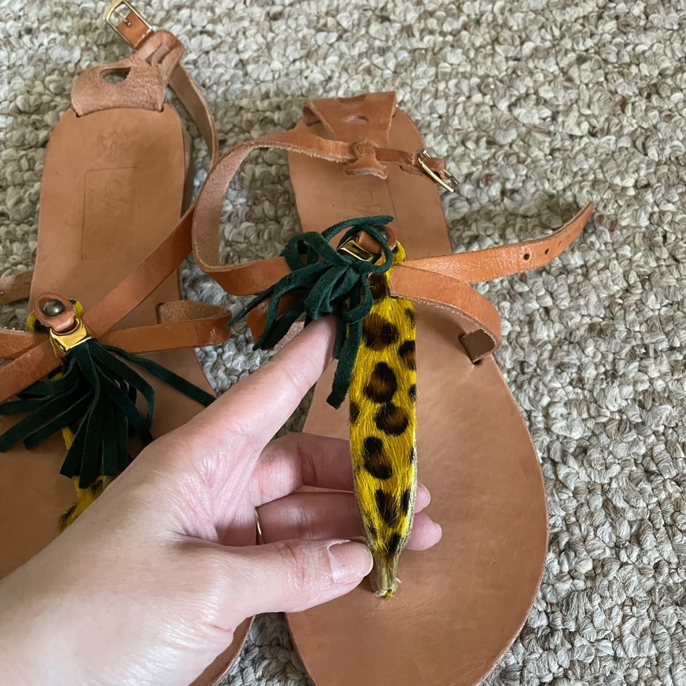 Like new leather handmade thing sandals.